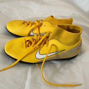 Nike Soccer Men Shoes US Size 7.5